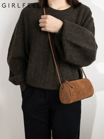 Golfeini дамска кръстосана чанта – естествена кожа, двуслойна телешка кожа, хоризонтална квадратна форма, цип