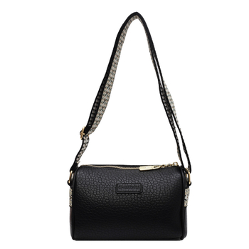 PU anyagú Pillow bag válltáska, street-trend stílus, vízszintes négyszögletes forma, cipzáras nyitás, cipzáros belső zseb