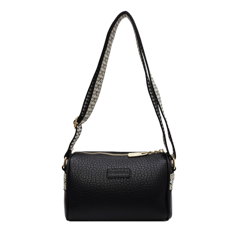 PU anyagú Pillow bag válltáska, street-trend stílus, vízszintes négyszögletes forma, cipzáras nyitás, cipzáros belső zseb