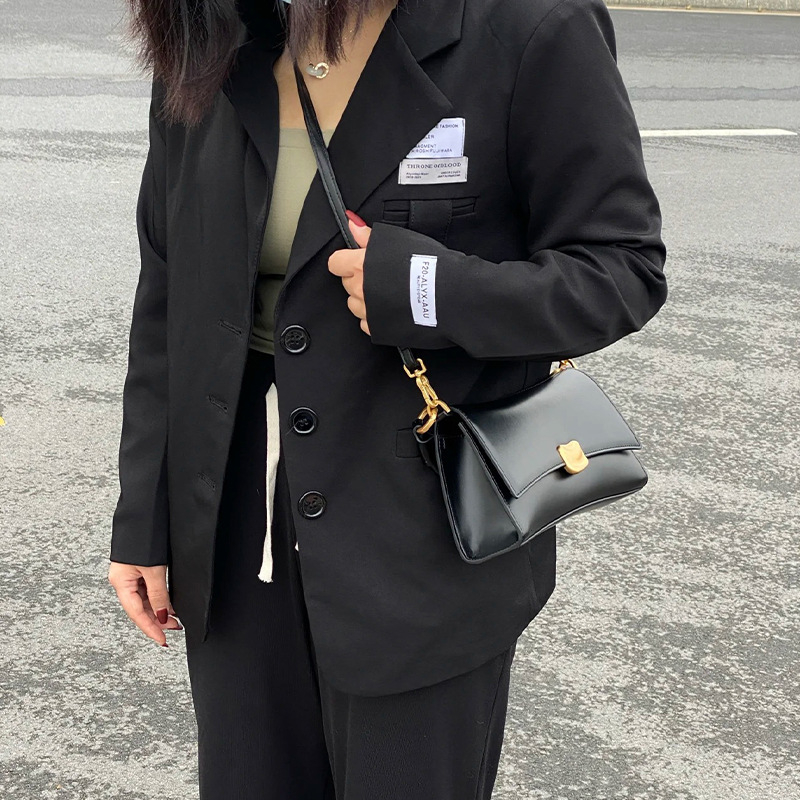 Geantă crossbody, PU, formă orizontală pătrată, închidere magnetică, buzunar interior cu fermoar, stil urban