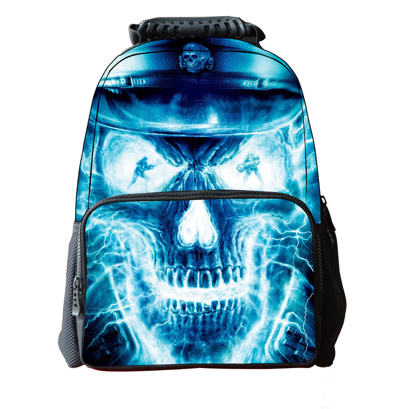 Iskolatáska, poliészter, 20-35L kapacitás, cipzáras zárás, vízálló és lélegző.