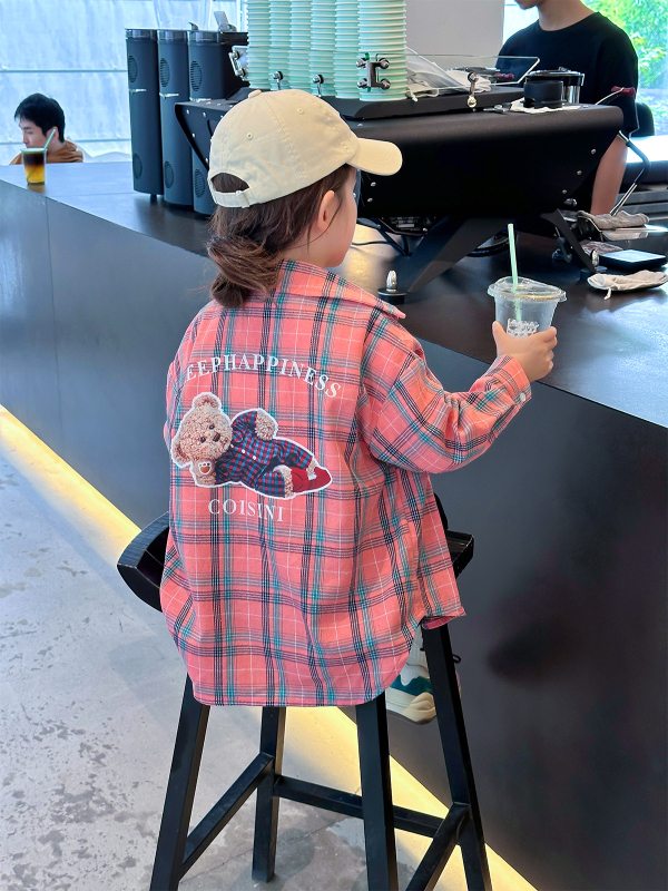 Παιδικό πουκάμισο, στυλ πριγκίπισσας, μακριά μανίκια, καρό μοτίβο, γιακάς με πέτο, Άνοιξη 2025.