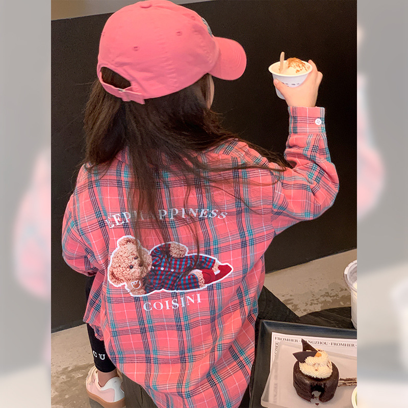 Παιδικό πουκάμισο, στυλ πριγκίπισσας, μακριά μανίκια, καρό μοτίβο, γιακάς με πέτο, Άνοιξη 2025.