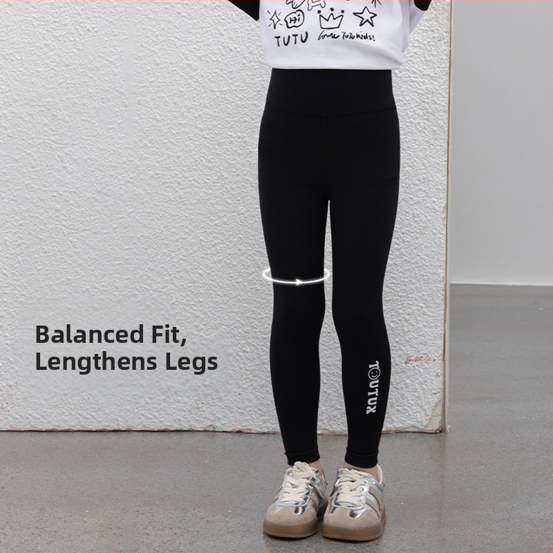 Παιδικό πουκάμισο, στυλ πριγκίπισσας, μακριά μανίκια, καρό μοτίβο, γιακάς με πέτο, Άνοιξη 2025.