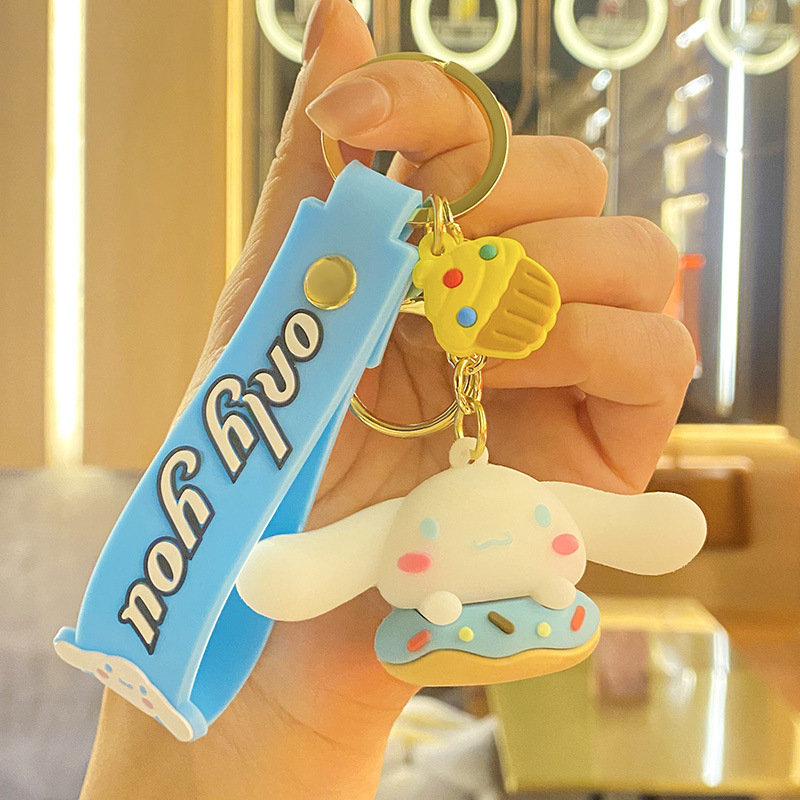 Benxin privjesak za ključeve, crtani motiv voća Sanrio, PVC, Neovisna ambalaža
