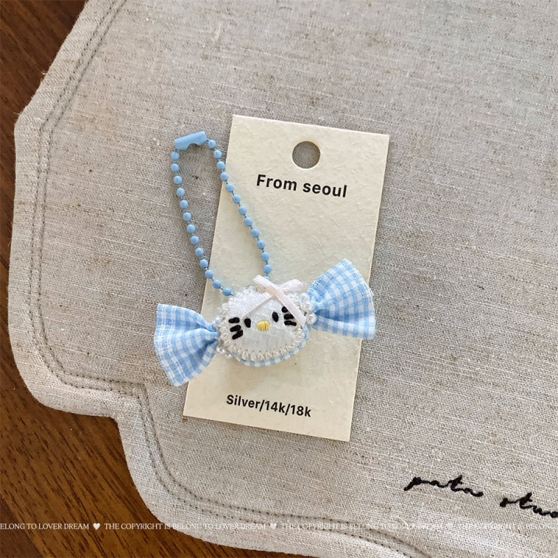 Koreai stílusú kulcstartó szövet állat- és gyümölcsmotívumokkal, kézzel varrt, kevert anyagok, 2025 nyár