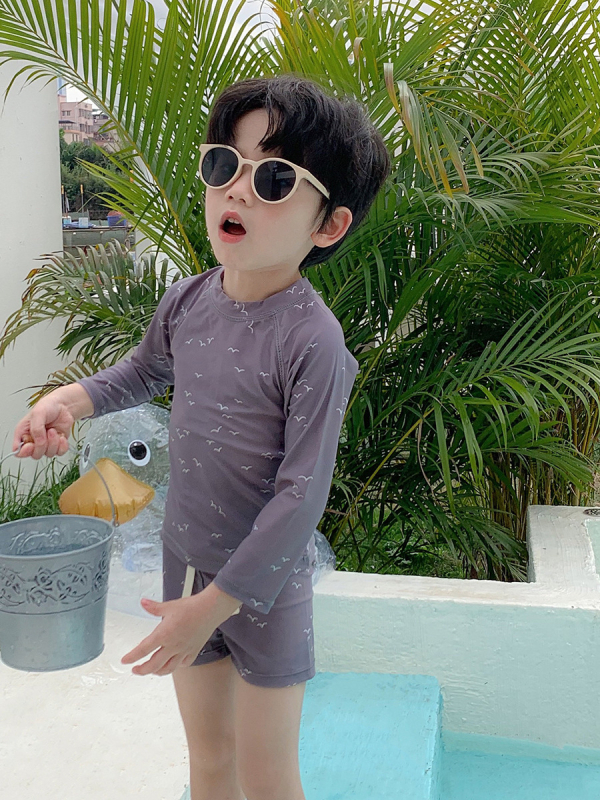 Fiúknak szóló koreai stílusú gyerek úszónadrág - gyorsan száradó, nylon külső 100% poliészter anyaggal, 200 g tömeg, pamut bélés