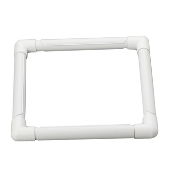 Műanyag hímzőkeret, négyzet alakú, kapcsos, csomagolás 100 db