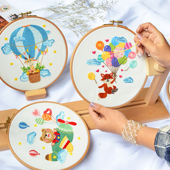 Set za križni bod s cartoon motivom, Su embroidery, laneno platno, uzorak cartoon/anime