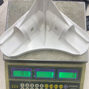 Intex plastikinis T-adapteris baseinui, model Pool accessories adapter, medžiaga PP, svoris 183 g, tinkamas plaukimo ir vandens sportams