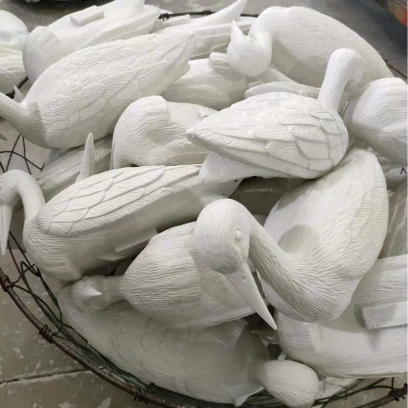 Декоративен модел на птица за двор, PE материал, blow molding, симулиран бял птичен модел, пасторален стил