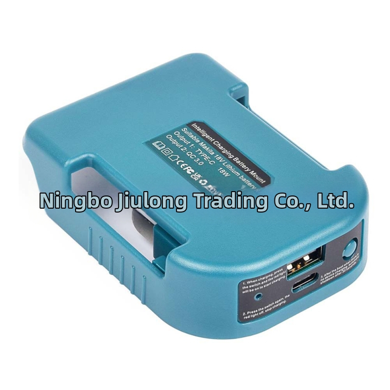 USB Type-C töltőadapter Makita 18V Li-ion akkumulátorhoz, övcsat dizájn, súly 70 g