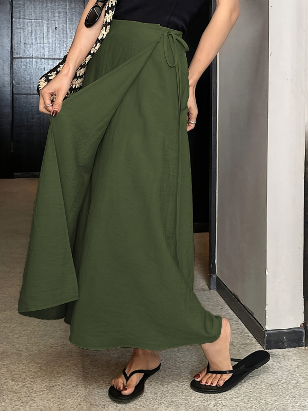 Ženska asimetrična suknja, srednja duljina, poliestersko-elastan materijal, elegantan svakodnevni stil, ljeto 2025 (90-95% poliestera; <30% elastan)