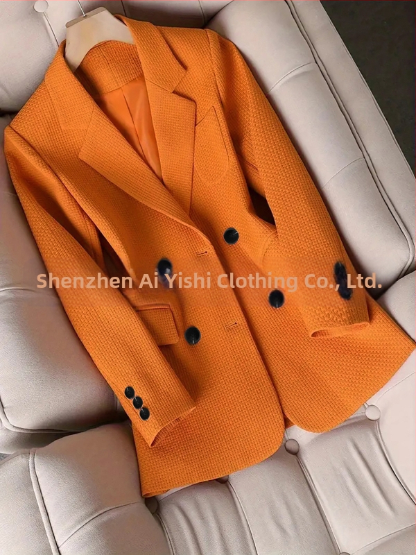 Дамско костюмно сако с яка, дълги ръкави, копчета в две редици, полиестер 95%+, дизайн колаж/шевове