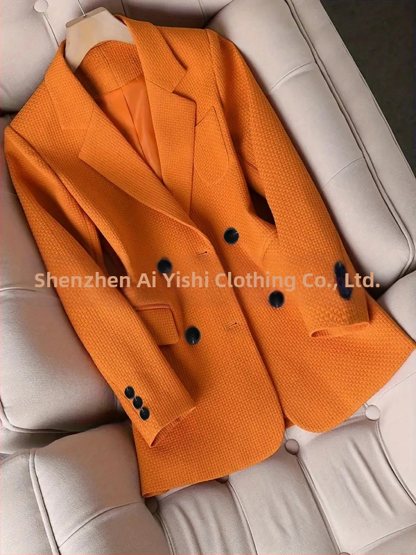 Дамско костюмно сако с яка, дълги ръкави, копчета в две редици, полиестер 95%+, дизайн колаж/шевове