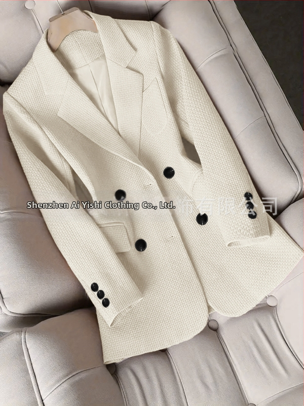 Дамско костюмно сако с яка, дълги ръкави, копчета в две редици, полиестер 95%+, дизайн колаж/шевове