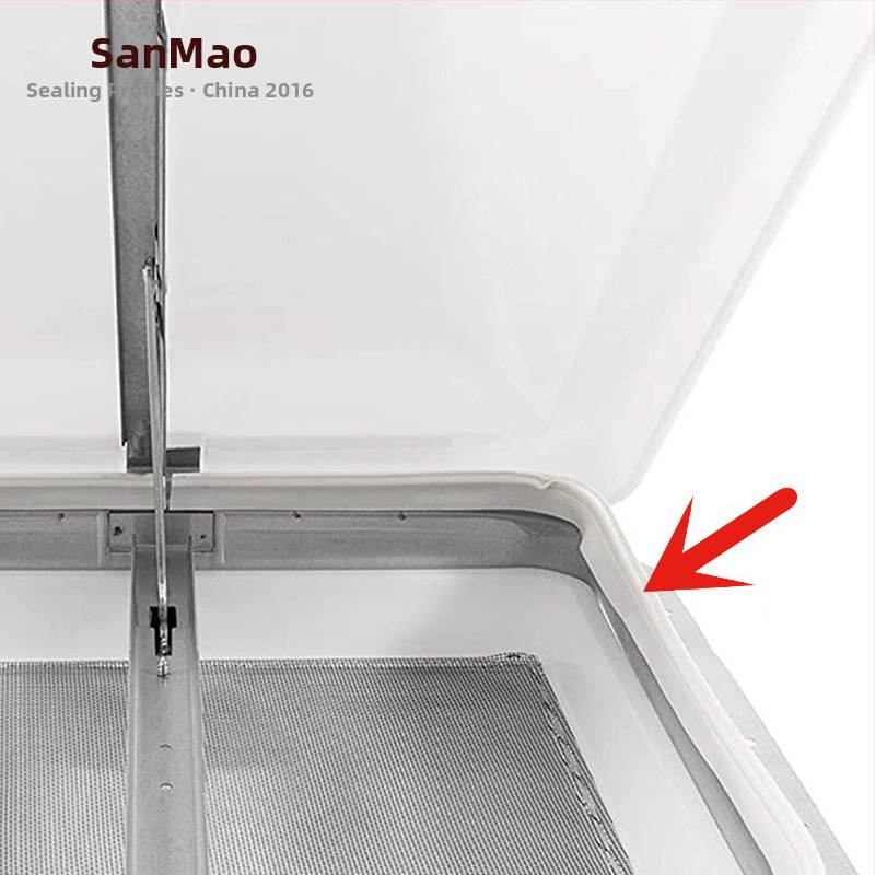 RV уплътнител за покривен вентил и люк — LP0378, Sanmao; за модели RV; тип: вграден и насочен навън; аксесоар: покривен люк