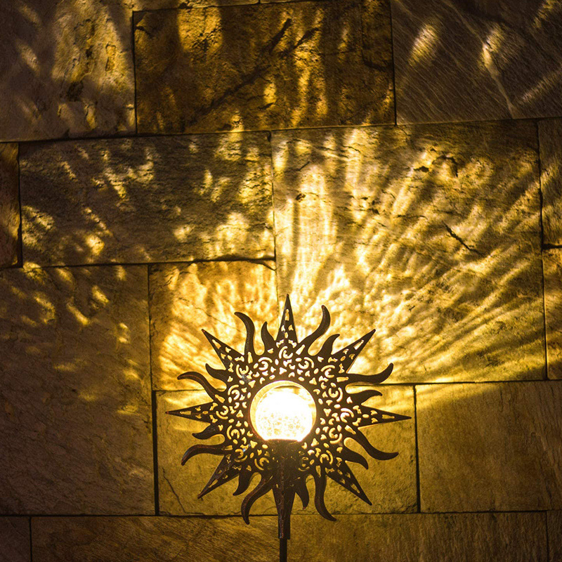 Kerti napelemes lámpa napraforgó motívummal – LED, 0–2W, 6–12 óra folyamatos világítás, indukciós kapcsoló