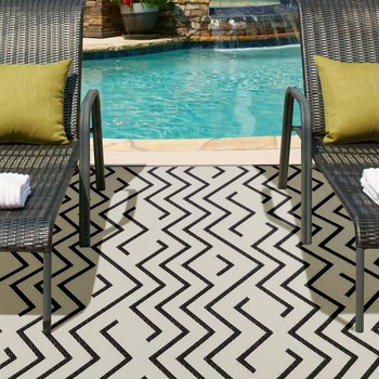 Ārējā PP caurules pinuma paklājs, tukšas plastmasas caurules ar Twill audumu, mitrumizturīgs, viegls, 200–750 g/m², piemērots 5–10 personām