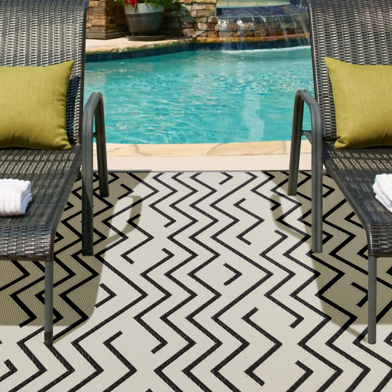 Ārējā PP caurules pinuma paklājs, tukšas plastmasas caurules ar Twill audumu, mitrumizturīgs, viegls, 200–750 g/m², piemērots 5–10 personām