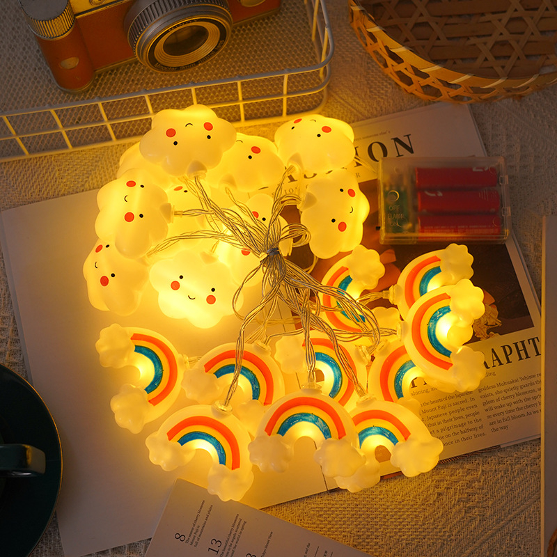 LED sor csillagokkal, felhőkkel és szivárvánnyal a gyerekek szobájába – 123 LED, 5500K, elemről működik, dimmálható, kézi vezérlés