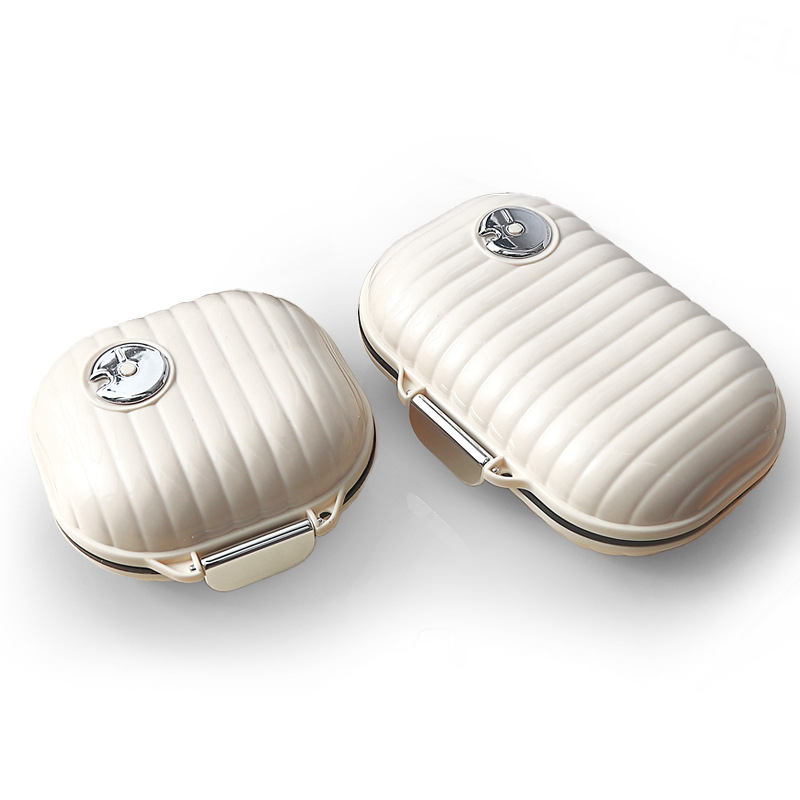 Twenty-hi SG-24/25 Gyógyszeres doboz fedéllel, 1 L kapacitás, élelmiszer-minőségű PP műanyag, rekeszekkel és tömítéssel