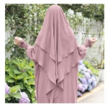 Két darab Ice Silk köntös és fejkendő szett — gyűrött, egyszínű, zsebbel, hosszú köntös lámpás ujjal (Poliészter; fő anyag ≥95%; préselt kivitel; Hossz: hosszú szoknya; Ujjak: lámpás)