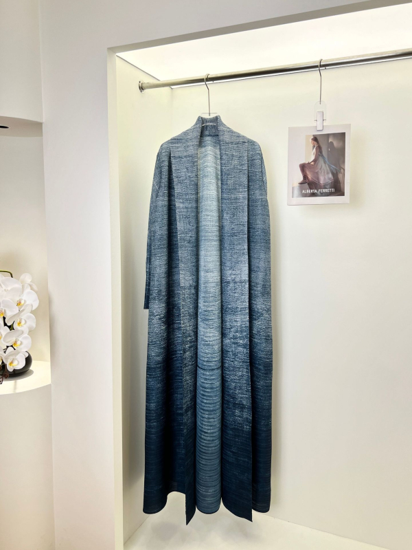 Pliszírozott abaya poliészterből, hosszú ujjú, gradient dizájn