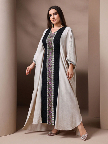 Poliészter jacquard ruha hímzett paillettes és bojtokkal, hosszú, ujj 3/4