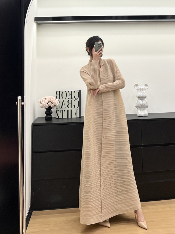 Abaya plisírozott hosszú ruha mintával, poliészter, hosszú ujjú, 2024 ősz