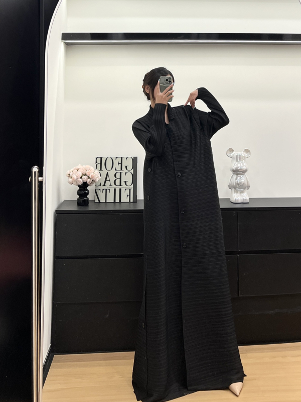 Abaya plisírozott hosszú ruha mintával, poliészter, hosszú ujjú, 2024 ősz