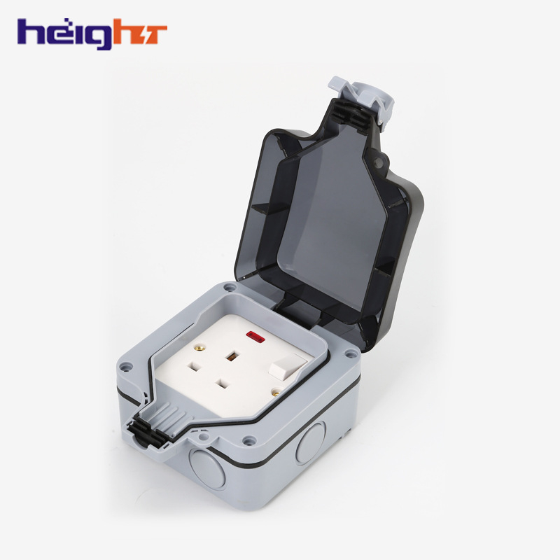 Външна водоустойчива розетка, Британски стандарт, IP66, монтирана на стена, 220V 13A