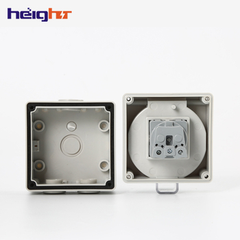 HEIGHT Външна водоустойчива стенна розетка с едно гнездо, 16 A, 250 V, медни контакти, CE сертифицирана