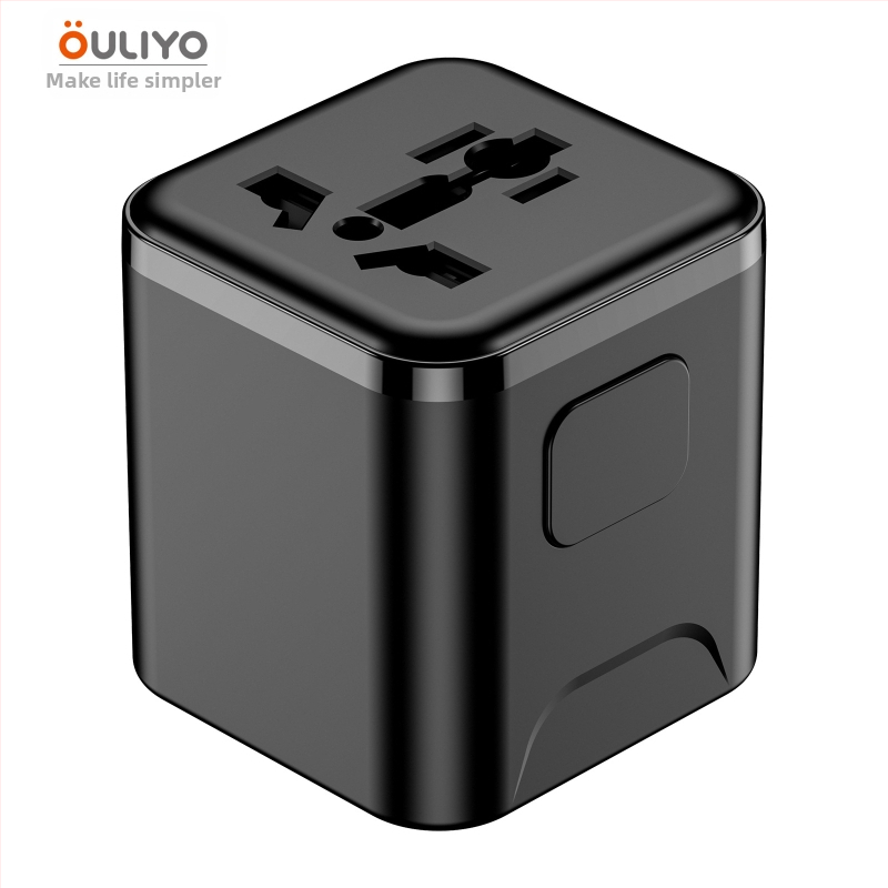 GaN greito įkrovimo 67W kelioninis įkroviklis su konvertuojančia kištuke ir USB kelių uostų