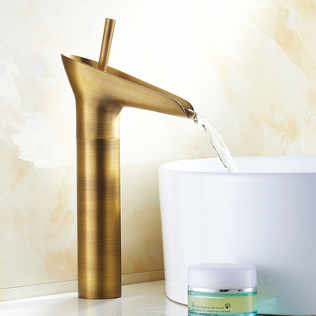 Varinis praustuvo čiaupas su keraminių disko vožtuvu, kilnojimo valdymas, karštas ir šaltas vanduo, montavimas sėdint, įvadas/išvestis M10, antikinis paviršius