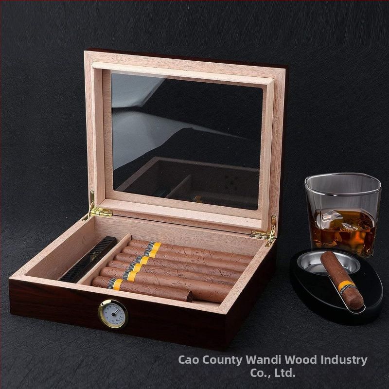 Дървена кутия за пури за съхранение с гравиране и персонализирано лого