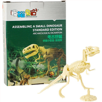 Plastmasas arheoloģiskā rotaļlieta dinozauru fosiliju izrakšanai – Tyrannosaurus Rex skeleta modelis izglītībai, kognitīvajai attīstībai, roku- acu koordinācijai, 14+