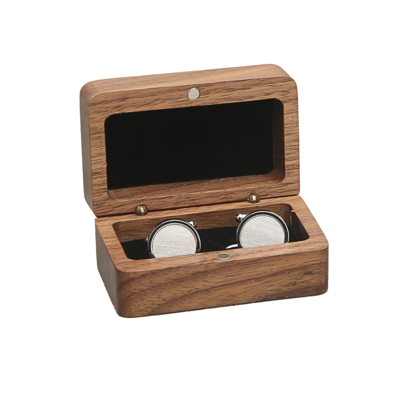 Vīriešu mandzetes kastes no ozolkoka masīva, frančiska stila, ar dubultu nodalījumu, magnētisku vāka, juvelierizstrādājumu iepakojums