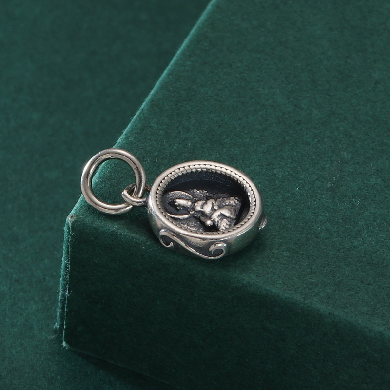 Висулка, сребро 925, мотив Богатството, стил Национален вятър, полирана повърхност