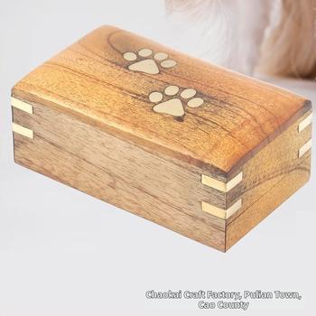 Koka mājdzīvnieku urnai – mūsdienīgs minimālisma dizains, kods Zk0416, materiāls: koks, iespēja logotipa drukāšanai