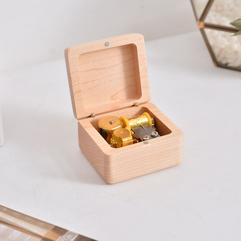 Μουσικό κουτί από ξύλο σφενδάμι, μηχανισμός από σφενδάμι, μοντέρνος μινιμαλιστικός σχεδιασμός, διακοσμητικό επιτραπέζιο