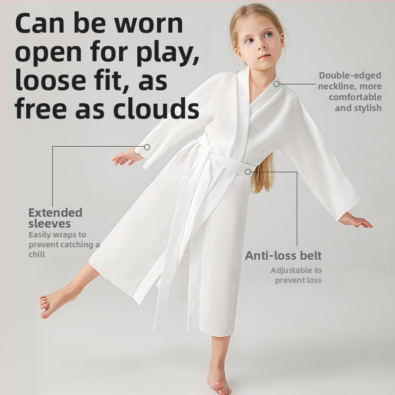 Shock детски еднократен халат за баня и кърпа, нетъкан текстил, 95% полиестер, бързосъхнещ и попивателен, унисекс, за есен