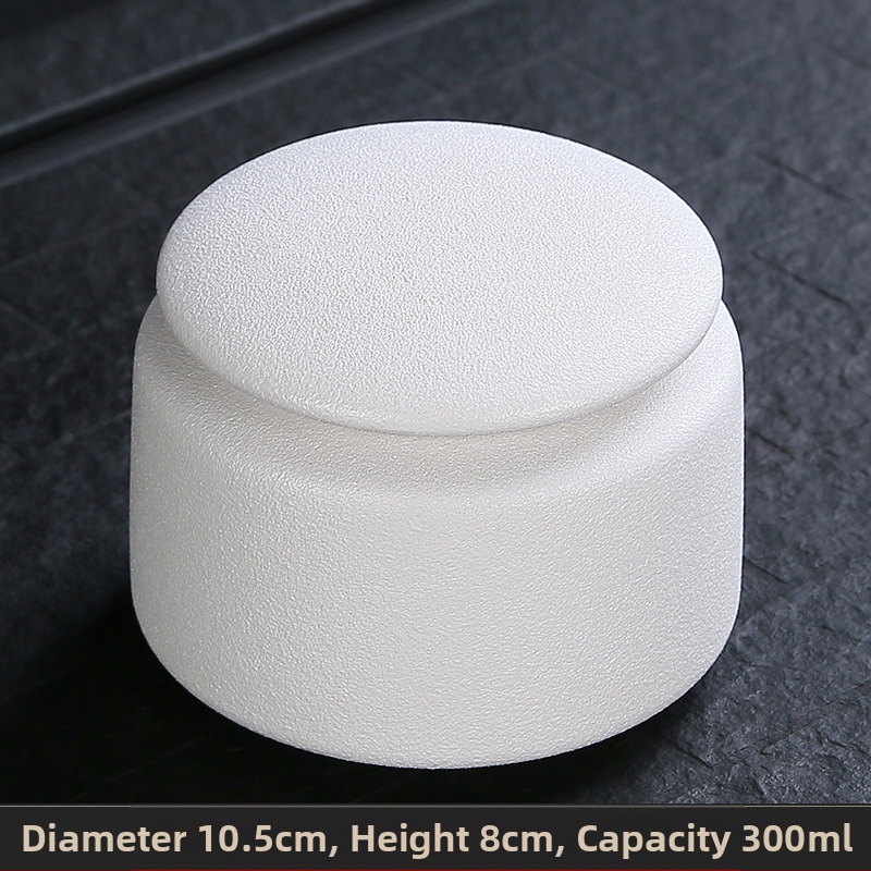 Keraminis arbatos laikymo indas su individualizuotu logotipu; šiuolaikiškas minimalistinis stilius; medžiaga: keramika; svoris: 0.5; pakuotė: kartonas arba dovanų dėžutė