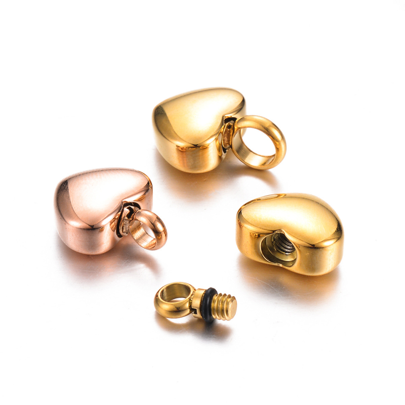 Nerūdijančio plieno mažas širdies formos pakabukas – graviruojamas atminimo papuošalas pelenams