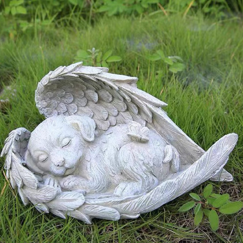 Смолна фигурка: Ангелски котки и кучета за градинска декорация