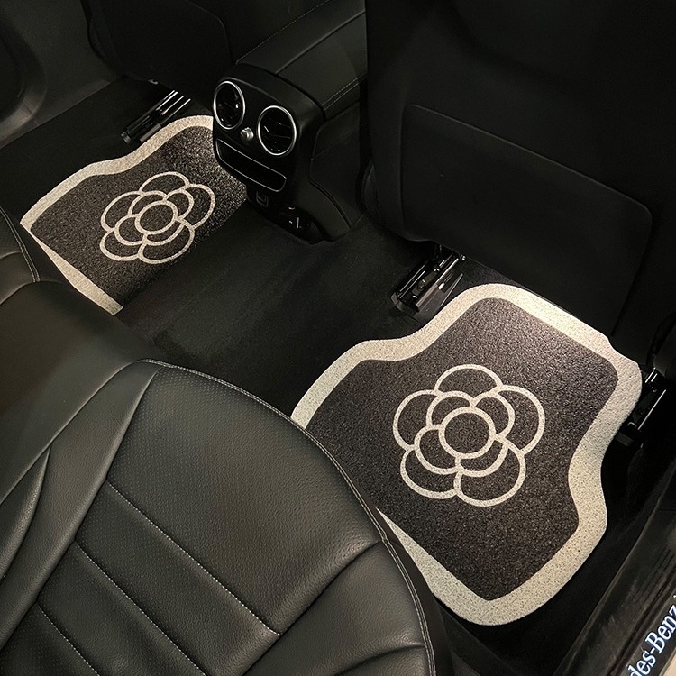 Автомобилни подложки за крака Jiayi с телена примка – антиплъзгащи, печатано лого, обща съвместимост, персонализиране