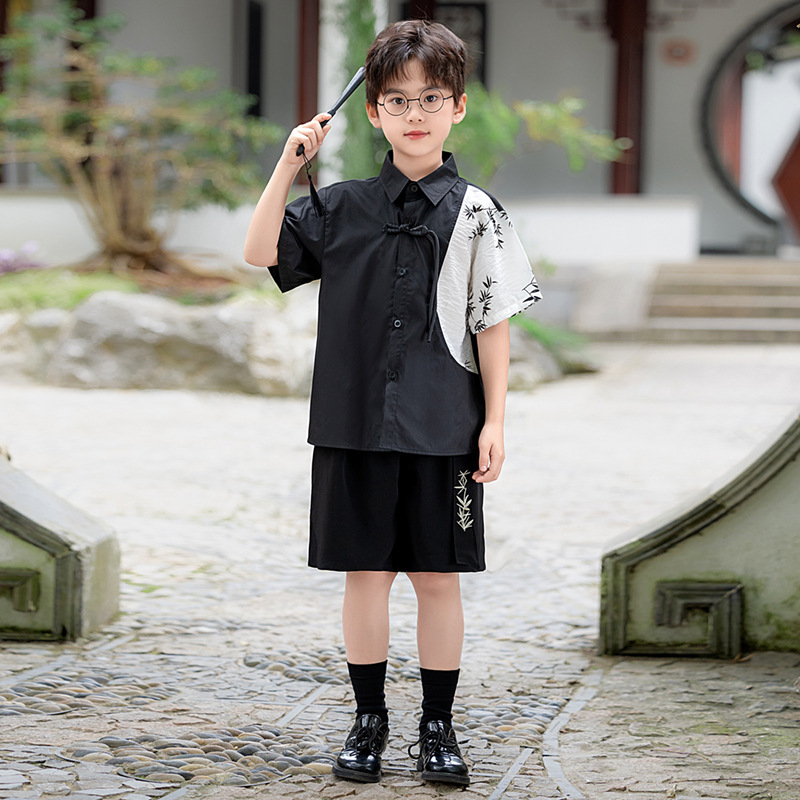 Gyerekeknek kínai stílusú ruházat – két részes készlet rövid ujjú felsővel és rövid nadrággal, poliészter-keverék enzimes mosással, 8 évesnél idősebbeknek, tavasz-nyár-ősz