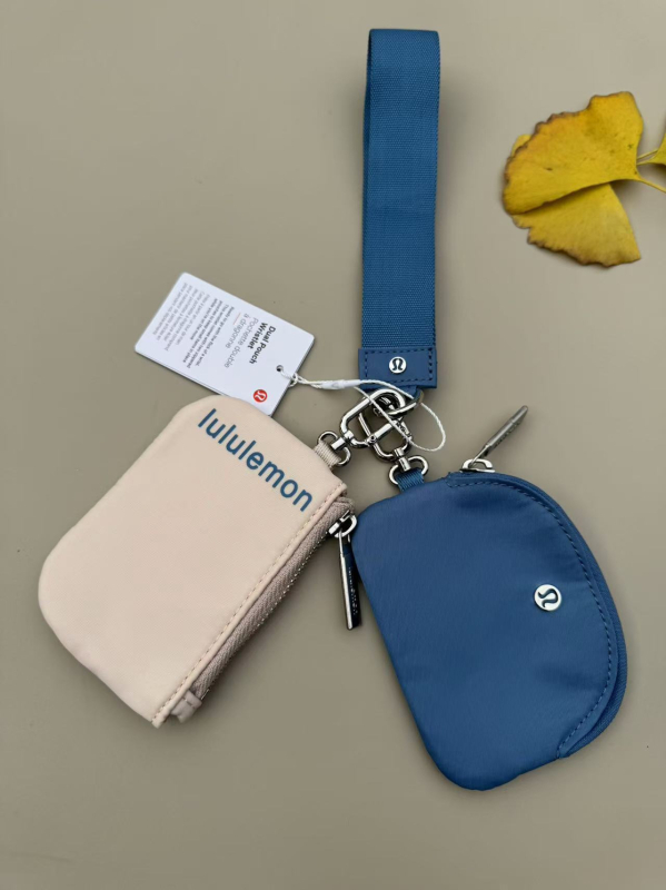 Монетник - Полиестер, Найлонова подплата, Водоустойчив, Ултралек, Унисекс - Пролет 2024, Улична мода