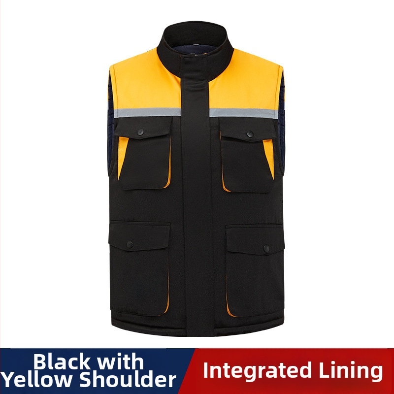 Žieminė storesnė medvilninė liemenė darbui, su stovinčiu apykakliliu, užtrauktuku, keliomis kišenėmis, tiesia apdaila