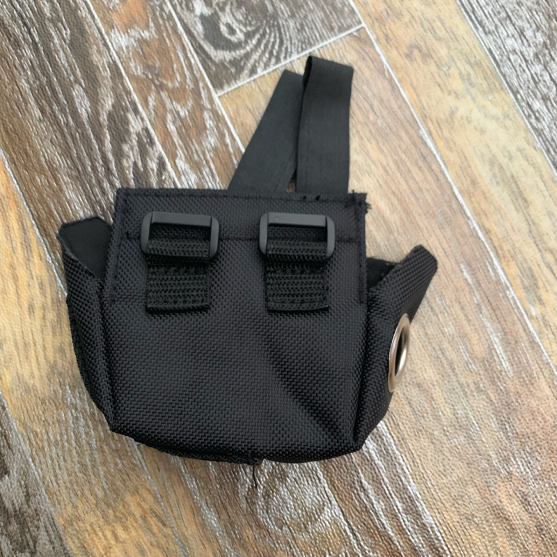 Apsauginis audinio krepšelis 4 ląstelių 18650 akumuliatorių komplektui su perėjimo anga, skirta dviračio žibintui